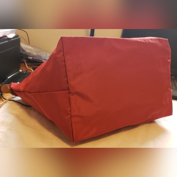 Longchamp Le Pliage Handbag - Picture 13 of 13